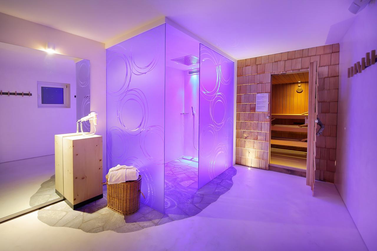 Astor Suites B&B Селва ди Вал Гардена Екстериор снимка